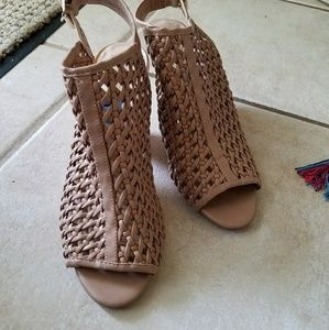 Vince Camuto Slingback Sandals